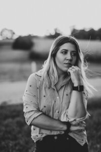 jamie tobin photography an elopement photographer who lives in iowa and specializes in destination work