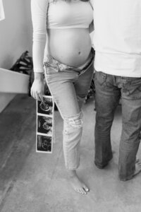 studio maternity ultrasound photos