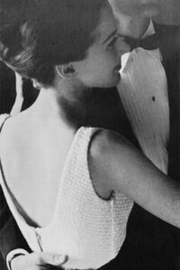 YOUR IMAGE DESCRIPTIONS