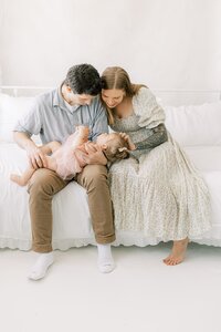 newborn photography lancaster pa serving harrisburg and hershey