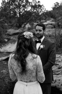 yosemite couple wedding