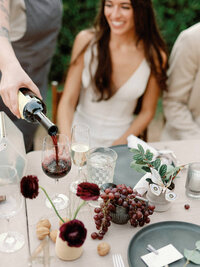 06-Texas-Film-Wedding-Photographer-RuétPhoto-Texas-Film-Wedding-Photographer-RuétPhoto-AveryAlex-WeddingHighlight-featherandtwine-281