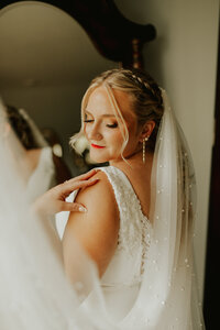 bride looking over her shoulder