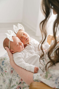 iowa-city-twin-newborn-photographer-meghan-goering-photography-29