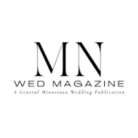 Cassie Beth Photography is a Hawai'i and destination wedding photographer. Cassie Beth Photography focuses on genuine moments, making her clients feel relaxed, and capturing the intimate moments.