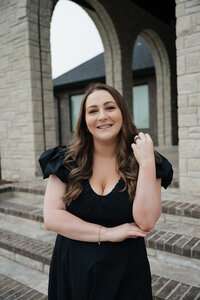 Wedding day assistant Jordan with Blush Events in Wichita, KS, providing wedding coordination support.