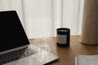 kaboompics_travertine-lamp-candle-magazine-29141