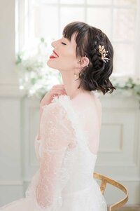 Lace wedding dress wholesale