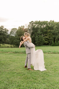 Bride and Groom on their wedding day at The Barn at 3M Farms in Scottsville Kentucky Photography By Billie Jean