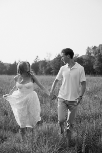 Explore photography packages for weddings, families, seniors & boudoir. Minnesota photographer capturing true-to-life, fun, and timeless memories.