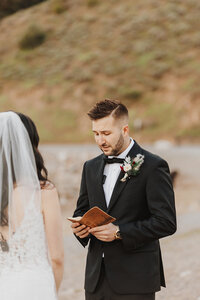 Picture of couples wedding details - Photo taken by  Orlando Wedding Photographer Fearless & Brave Photography