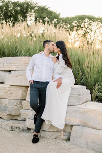 Winnipeg-Wedding-Photographer-Assiniboine-Park-Engagement