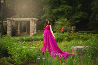 Maternity photos at Raleigh Rose Garden at sunset