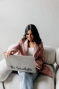the-socialista-instagram-speaker