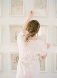 arranging photography at Luxury Wedding Planned by Maila Enea in London & Sicily