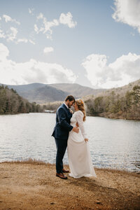 Toccoa Falls Wedding Photography