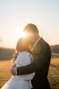 LINGANOREWINECELLARSWEDDING_0100