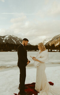 traveling wedding and elopement photographer and videographer based in Seattle, Washington