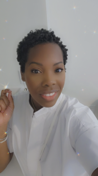 Tanika head shot