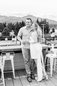 couple at welcome party at the gorges in cascade locks