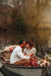 rowboat photography for couples