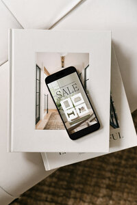 Editable Canva Instagram templates for interior designers to create a cohesive, on-brand, and professional social media presence with ease.