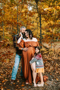 Ottawa Maternity Photography Session outdoors with family of 3