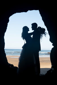 tunnel beach oregon coast elopement 