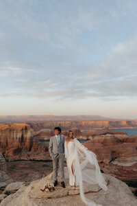 Lake_Powell_Utah_Arizona_Sunset_Elopement-3