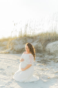 Lavender Field Maternity Photographers | Laura and Rachel Photography