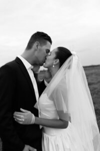 editorial wedding photographer