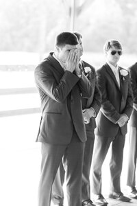 peach-orchard-black-and-white-wedding