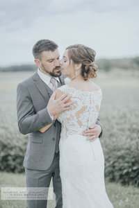 Iowa's Leading wedding, portrait and boudoir photographer