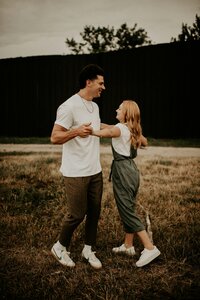 devon-divine-GJsdhsP5ZhE-unsplash