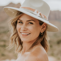 smiling woman with hat