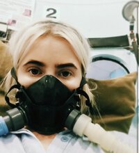 girl with fibromyalgia in a hyperbaric oxygen tank