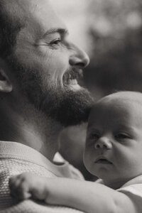 Pittsburgh newborn photographer baby photography Pennsylvania newborn session documentary newborn portraits lifestyle newborn photography.