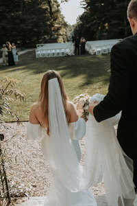 Dreamy, film-inspired elopement photography capturing love worldwide for couples and families who seek adventure.