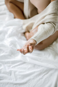 Social-Squares-Morning-Meditations-Styled-Stock-Images008