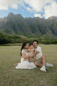 Oahu Couples Photos
