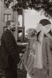 Photos by Tia is a wedding, elopement, engagement, and creative session photographer based in Austin, Texas. She offers both digital and film photography services.