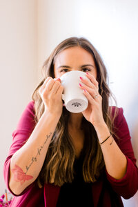 Chelsea Sherman Branding Writer Lifestyle Cure Coffee Shop Norfolk VA Tianna Yentzer Photography-77