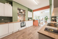 Teal & Orange Kitchen Student House Northampton Buy To Let