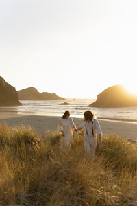 Brookings, Oregon coastal elopement photos