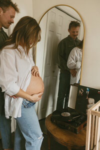 weyburn-in-home-maternity-caitlin-swyryda-photo0827