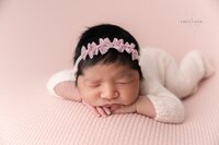 best Knoxville newborn photography, newborn portraits Knoxville