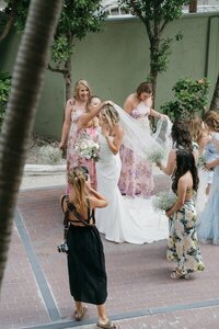 amelia island wedding photographer photographing at a wedding