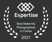 Best Maternity and Pregnancy Photographer in Fairfax, VA  badge 2021