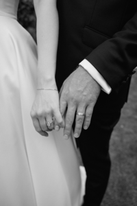 Your go-with-the-flow Minnesota wedding photographer. Real laughs, big love, and true-to-life photos — because forever should feel fun.