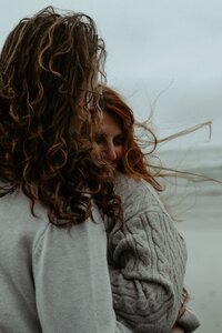 Oregon couple photo on the beach